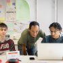 Deux jeunes en formation